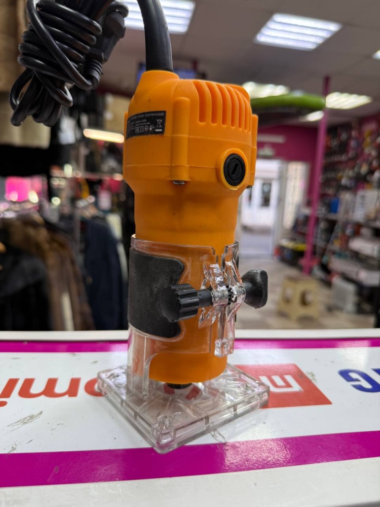 Фрезер  Deko DKR800