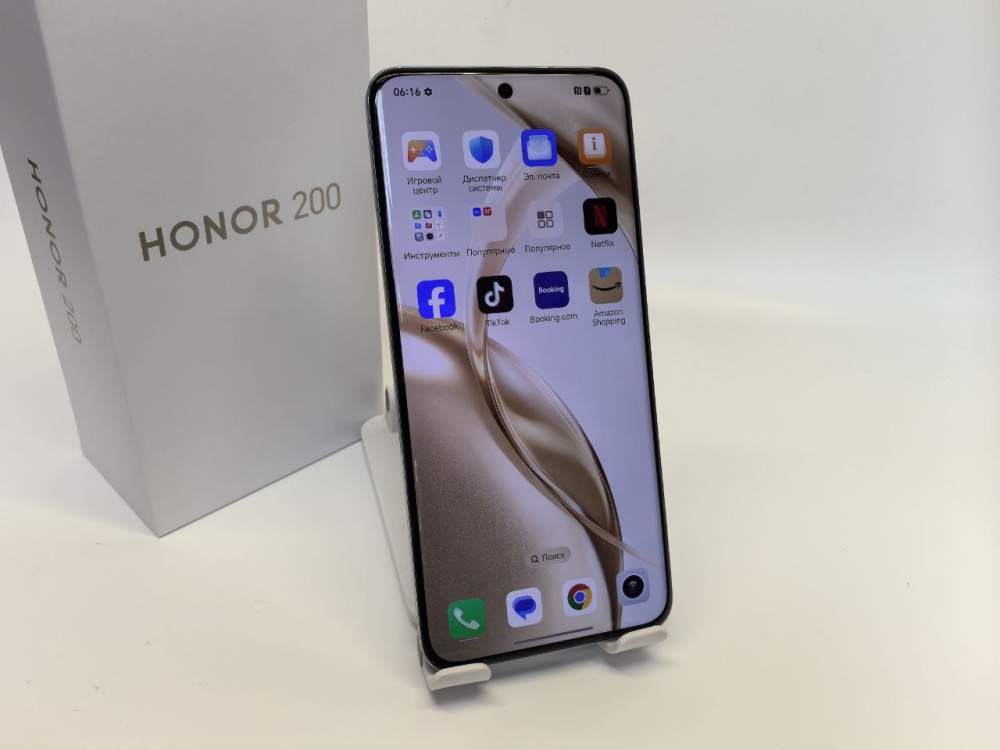 Смартфон Honor 200