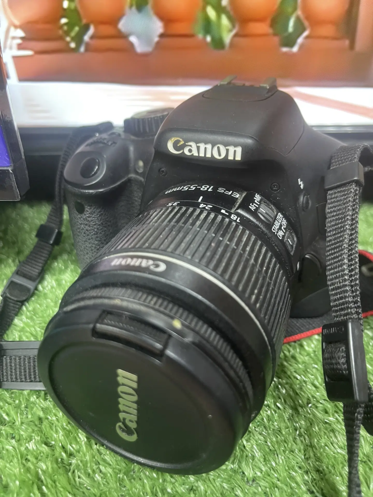 Фотоаппарат Canon 550D