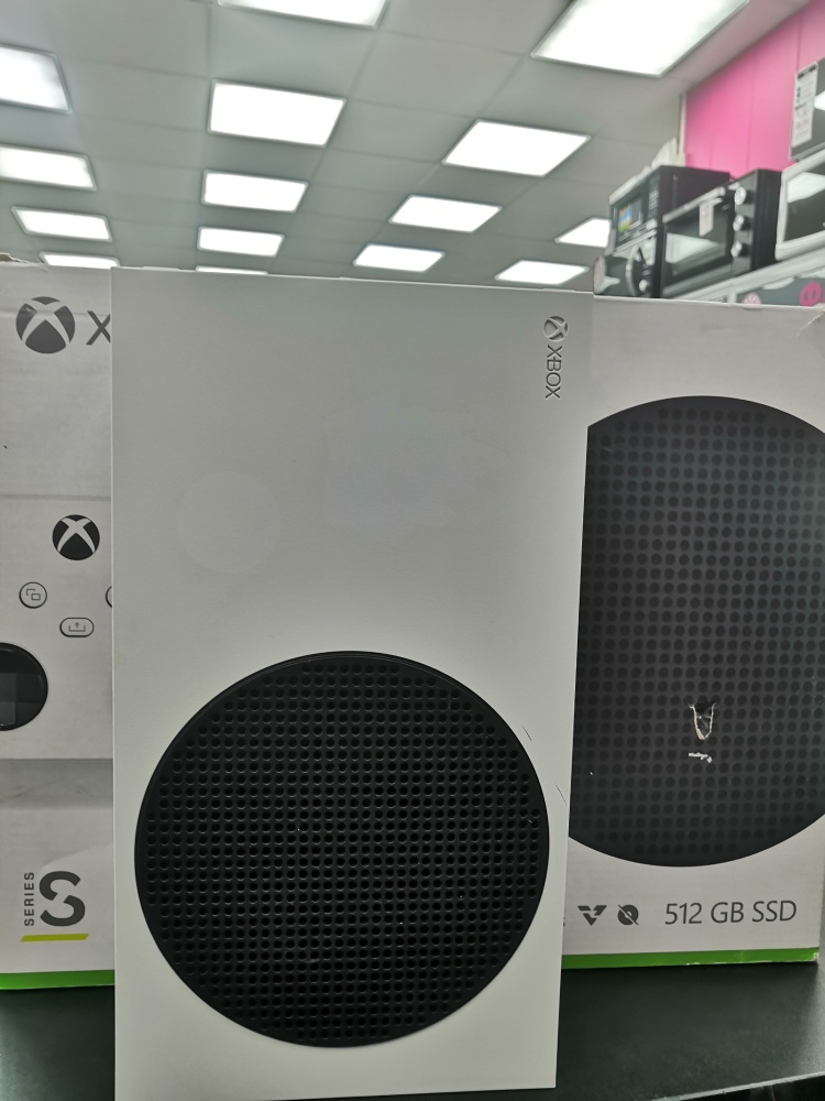 Игровая приставка XBOX Series S